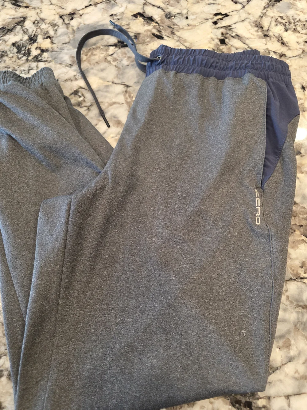 Zero Restrictions Athletic Hybrid Jogger Pants Large